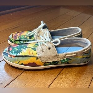Sanuk Women’s Lightweight Slip On Canvas Shoe Tropical Beach Point Size 7